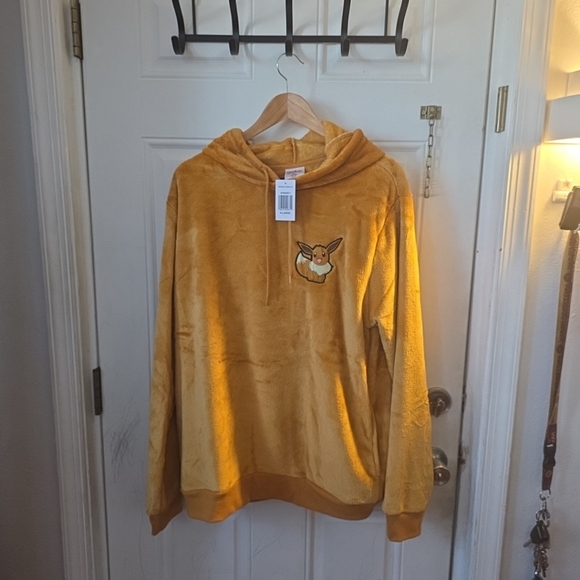 Pokemon Eevee Plush Cosplay Unisex Hoodie XL  GameStop Exclusive (KD) - Picture 1 of 5